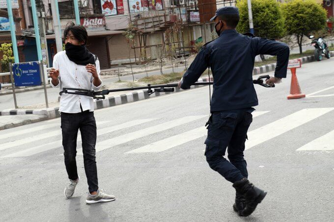 निषेधाज्ञामा प्रहरीको थप कडाइ