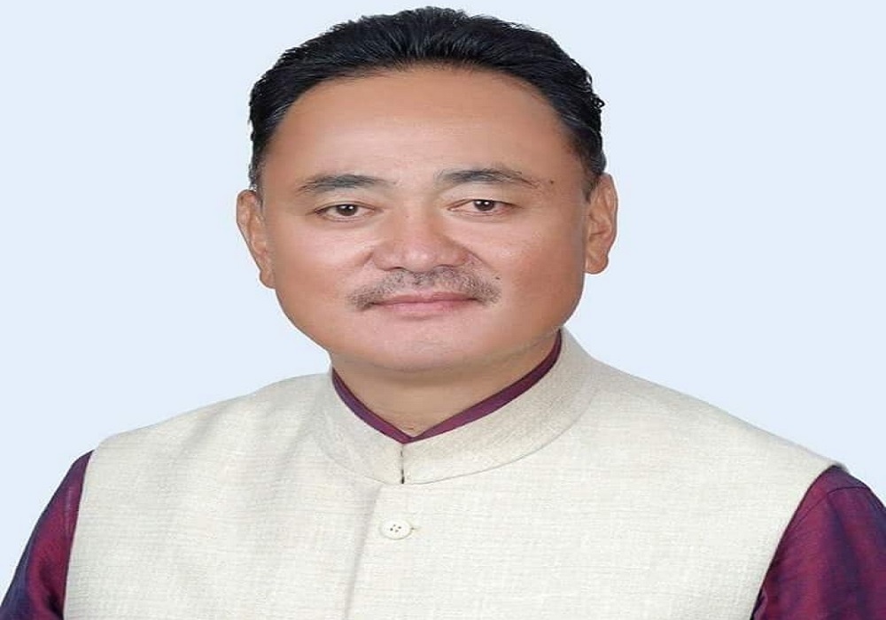 यी हुन्, भौतिक मन्त्रालयका प्राथमिकतामा रहेका ३२ आयोजना