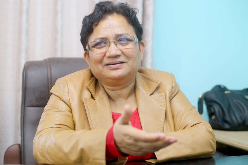 आधारभूत तहका जनतालाई निःशुल्क विद्युत् उपलब्ध गराउने मन्त्री भुसालको घोषणा