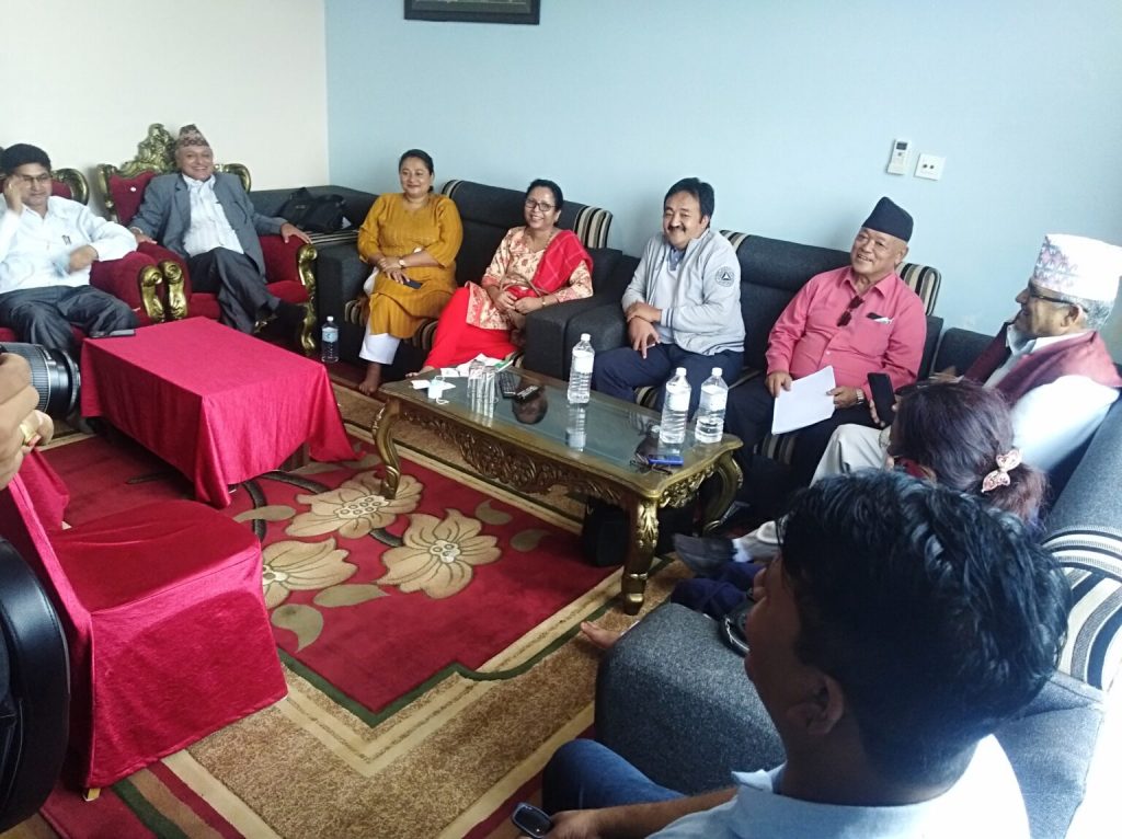 माधव समूहका सांसदहरूले चार दिनमा होटेल छाडे