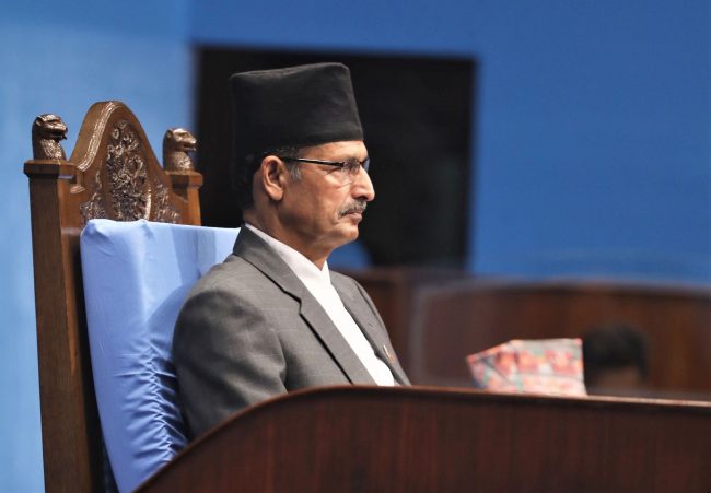 ‘अदालतले बोल्न बन्देज लगाएको छ’
