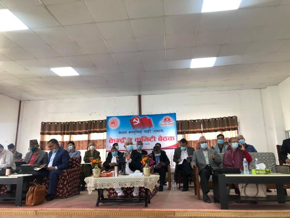१० बुँदेले एमाले बैठकमा चर्काचर्की