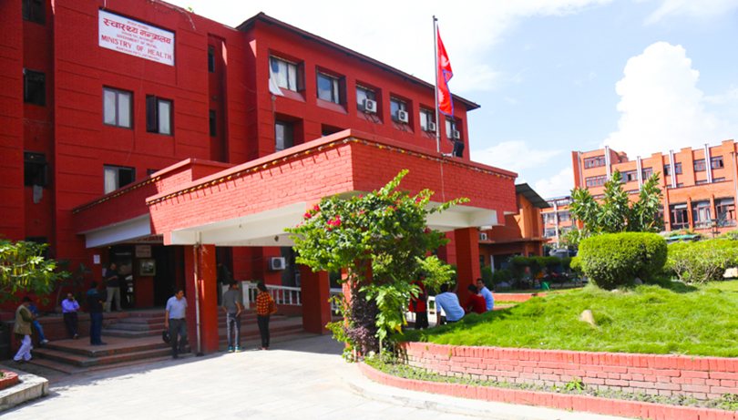 सरकारले खोप कार्ड नभएकाहरूलाई सार्वजनिक सेवा नदिने, कार्ड अनिवार्य गरेपछि सर्वोच्चमा रिट