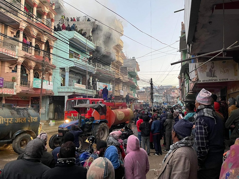 तुलसीपुर आगलागी घटना : ज्यान गुमाउनेको शोकमा बजार बन्द