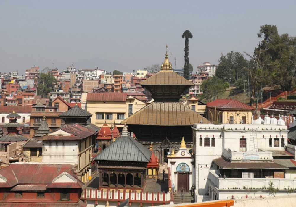 महाशिवरात्रिको तयारीका लागि पशुपति क्षेत्रको सफाइ गरियो