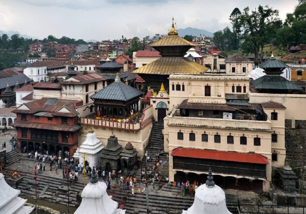 शिवरात्रिका लागि पशुपति मन्दिर झकिझकाउ, दर्शनार्थीका लागि मास्क र स्यानिटाइजर अनिवार्य