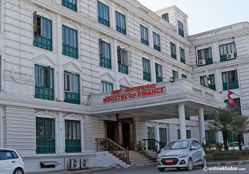 अर्थमन्त्रालयद्धारा पौने १३ अर्ब रुपैयाँ बढीको स्रोत सुनिश्चित