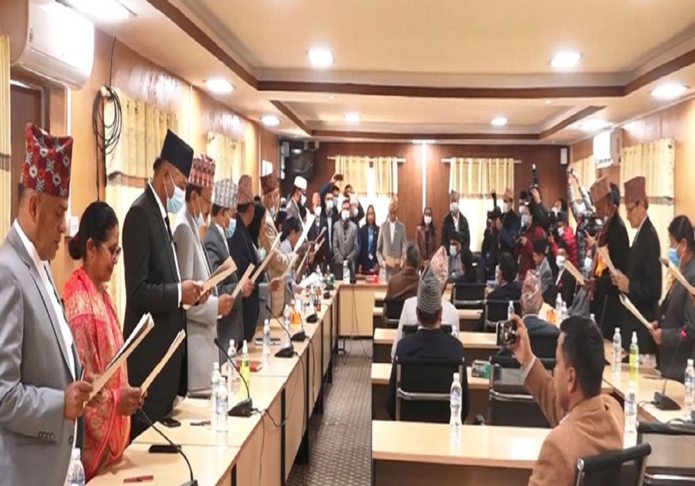 राष्ट्रिय सभा सदस्यहरूद्धारा शपथ ग्रहण
