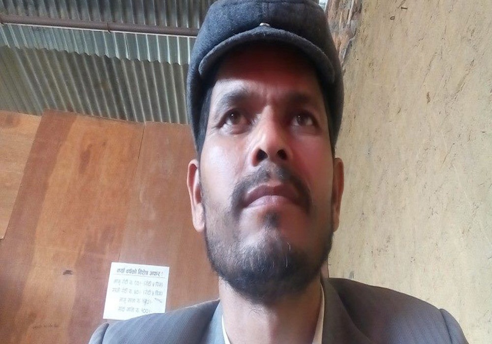 कर्णाली प्रदेश सभाका सांसद एवं प्रमुख सचेतक एमालेमा प्रवेश
