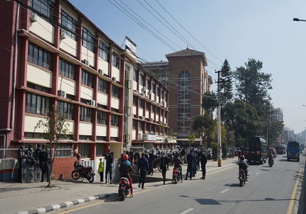 उड्डयन प्राधिकरण टुक्राउन अलमल