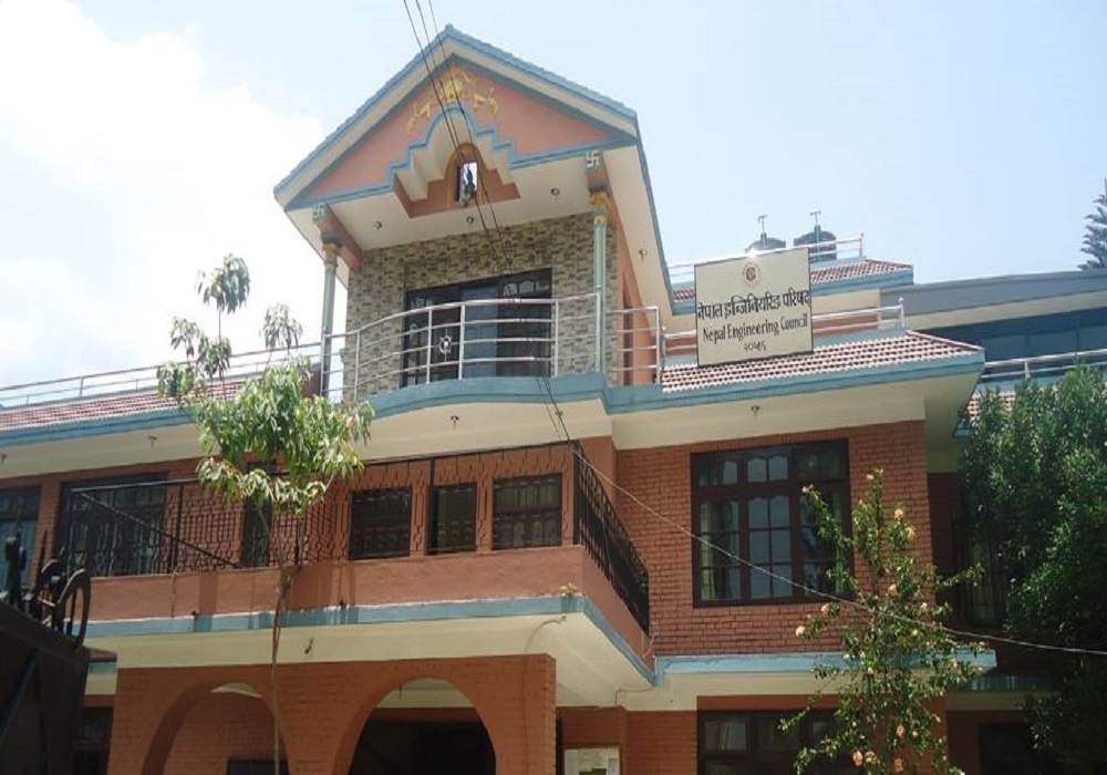८ इन्जिनियरको लाइसेन्स खारेज