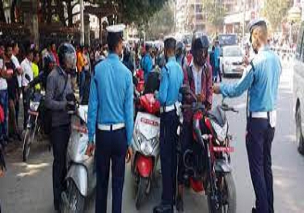 उपत्यकामा एकैदिन २ हजार ४८ जना सवारी चालकमाथि कारवाही