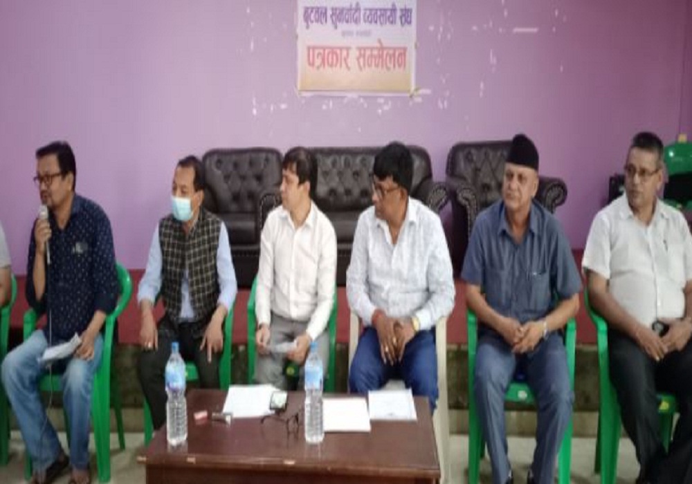 बुटवलमा सटर फोरेर चार सय तोला सुन चोरी