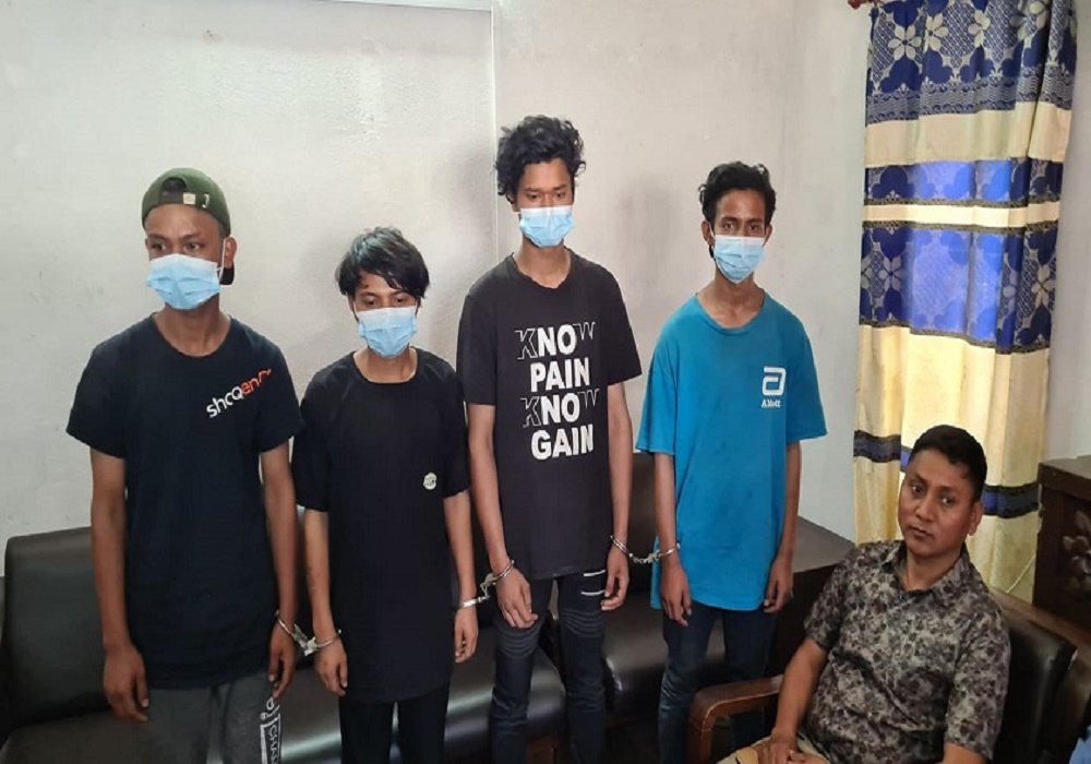 हत्यामा संलग्न ४ पक्राउ