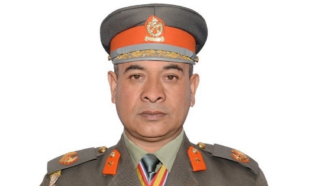 एआईजीको फुलीमा यस्तो देखिए राजु अर्याल
