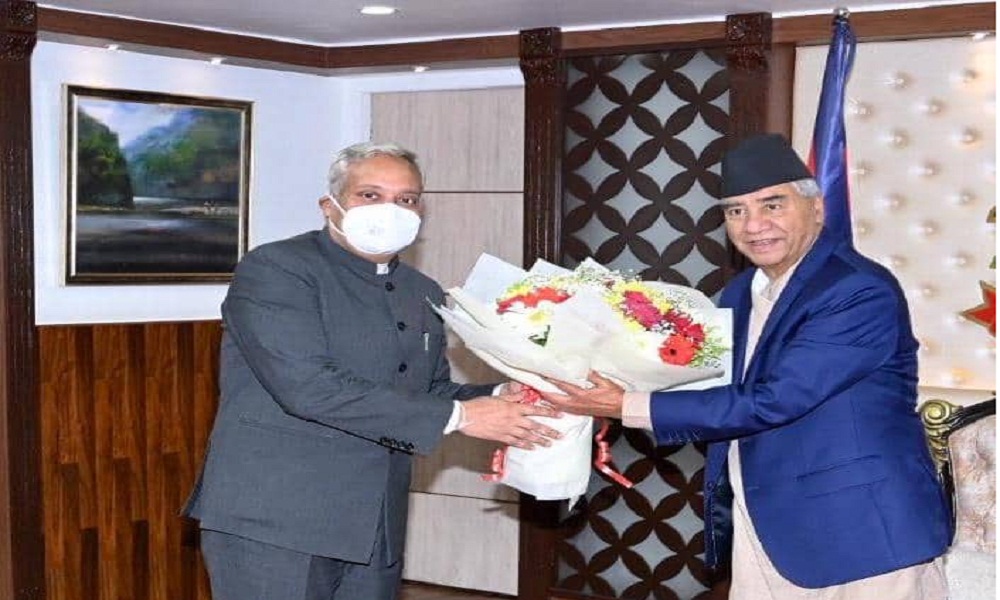 प्रधानमन्त्री देउवासँग भरतीय राजदूतको शिष्टाचार भेट