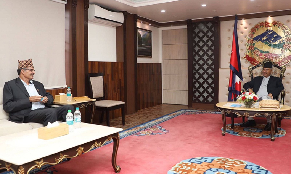 प्रधानमन्त्रीदेउवा र सभामुख सापकोटाबीच भेटवार्ता