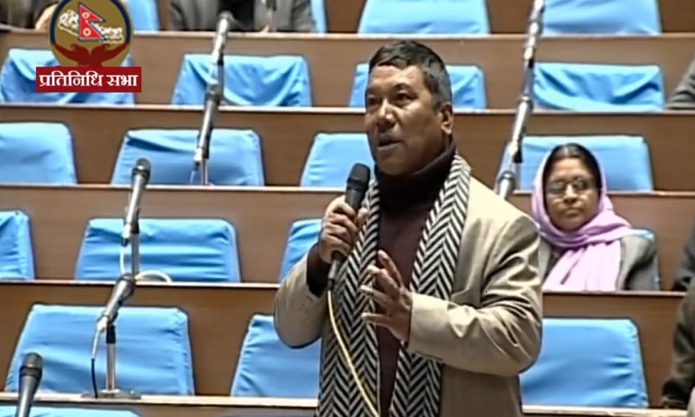 संसदमा महतको प्रश्न, शरणार्थीलाई हात धोएको पानी पनि नदिन हामी कस्ता नेपाली ?