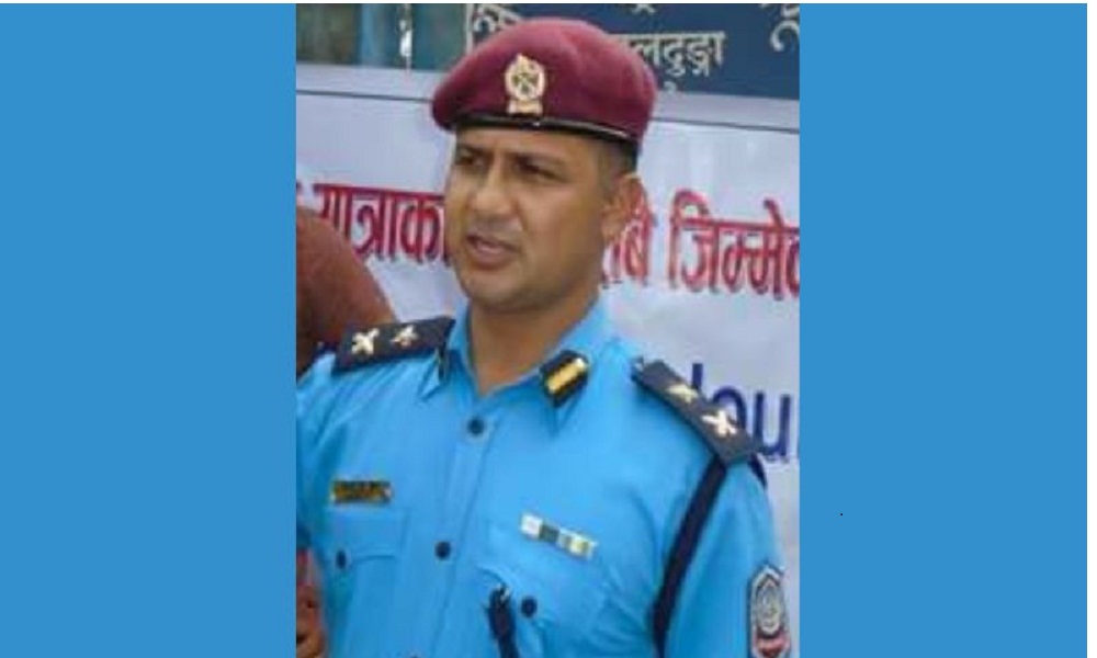 आरोपितलाई भेट्न जाँदा डिएसपी कारबाहीमा