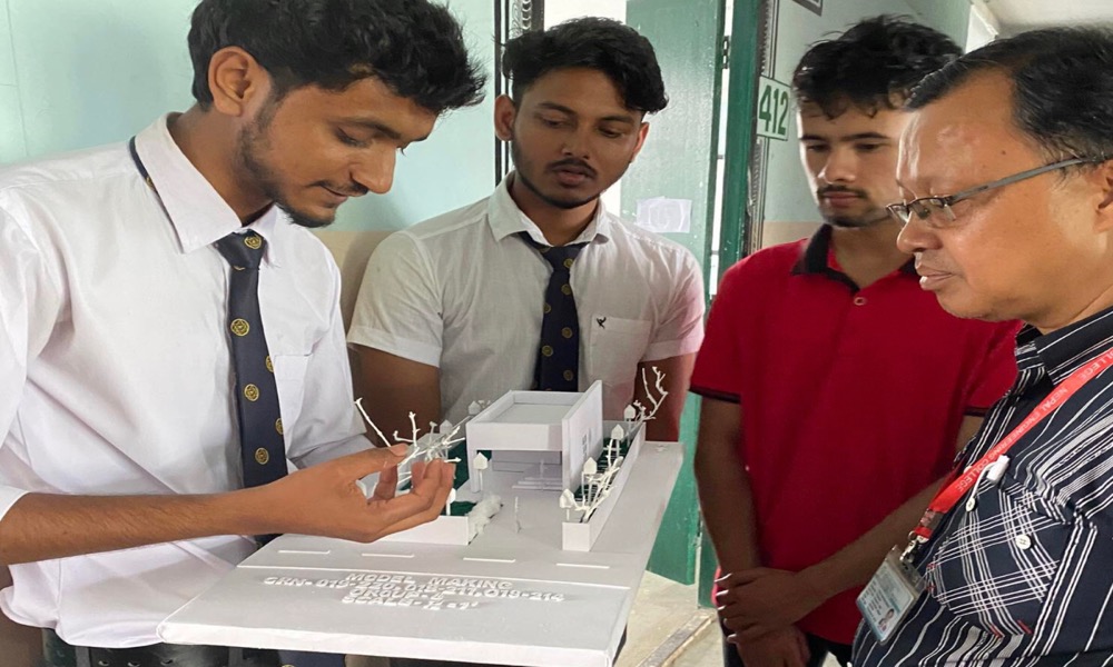 नेकमा आर्किटेक्चर मोडेल प्रदर्शन