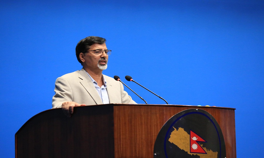 अर्थमन्त्री शर्माले दिए राजीनामा