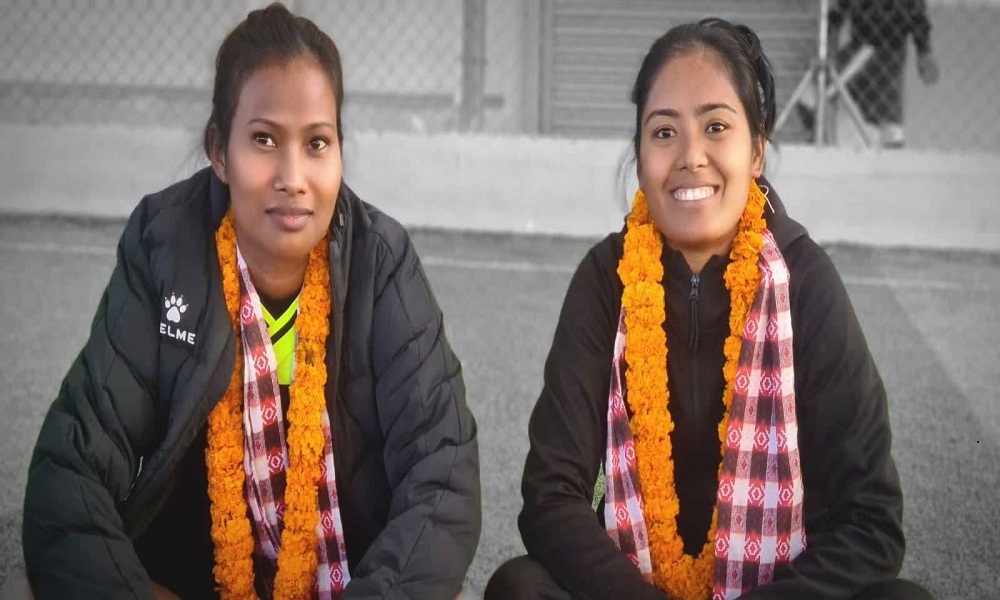 लक्ष्मी र मेरिना फुटबल खेलाउन डेनमार्क जाने