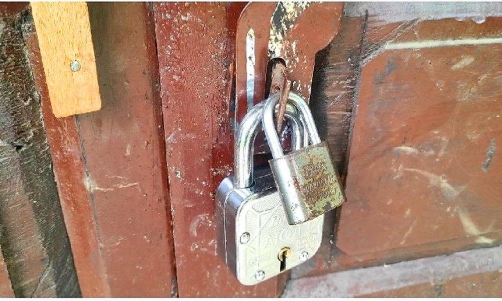 राजनीतिक खिचातानीले परिवर्तनशील वडा कार्यालयमा ताला