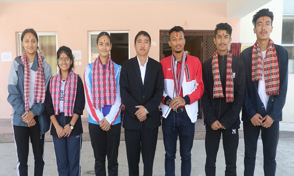 ब्याडमिन्टन टोली आज भारत जाने