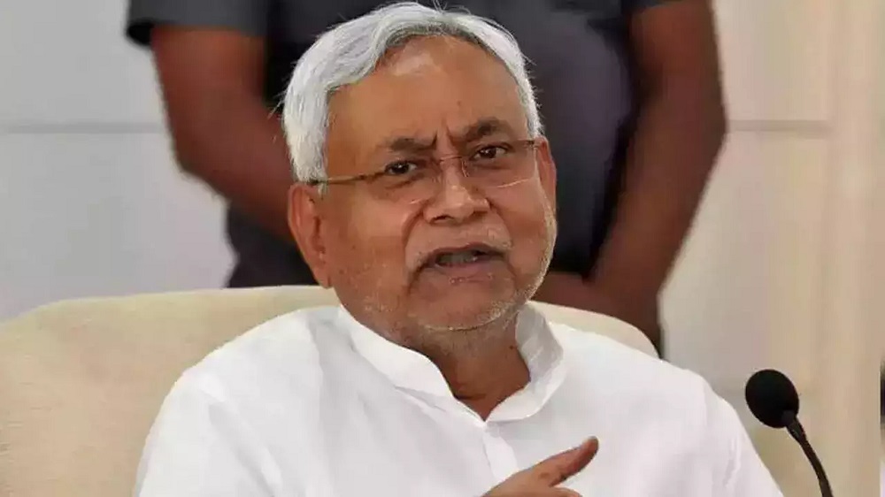 नितिश कुमारले बिहारमा आज पुन: मुख्यमन्त्रीको सपथ लिँदै