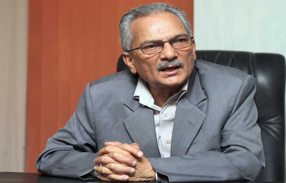 प्रचण्डलाई बधाई, अतिले खति गर्छ भन्ने कांग्रेस नेतृत्वले बुझोस् : बाबुराम भट्टराई