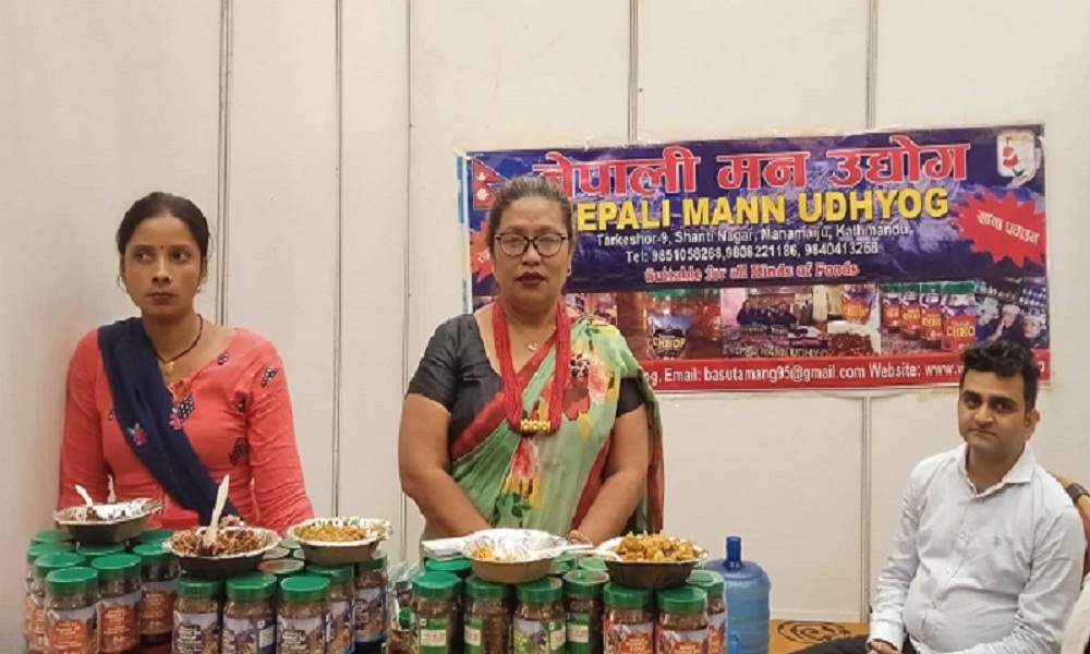 अचारले फेरिएको वसुमायाको जीवनको रङ
