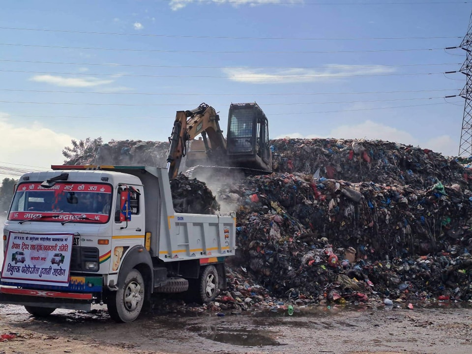 सिसडोल र बन्चरेडाँडामा फोहोर व्यवस्थापन सहजीकरण र अनुगमनका लागि समिति गठन