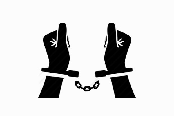 आफ्नै घरमा काम गर्ने युवतीलाई जबरजस्ती करणी गरेकाे आराेपमा १ जना पक्राउ