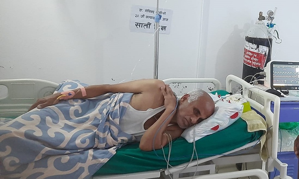 अनसनरत डा. केसीको पेटमा कडा खालको अल्सरको लक्षण