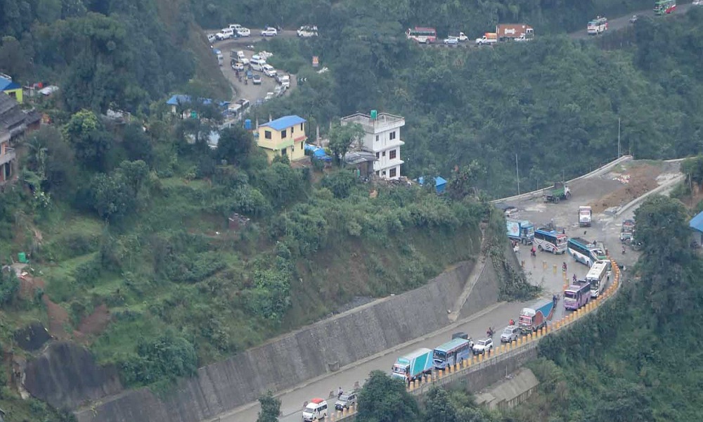 पछिल्लो पाँच दिनमा करिब ६ लाख यात्रु उपत्यका भित्रिए