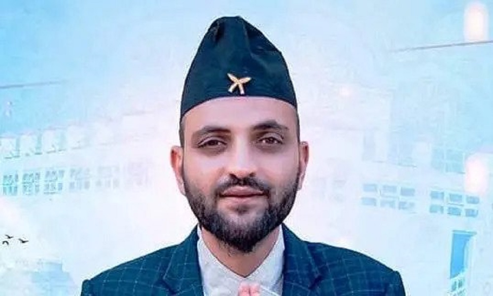 सरकारबाट आर्थिक लाभ लिइरहेका डा. निकोलसको दलबाट उम्मेदवारी
