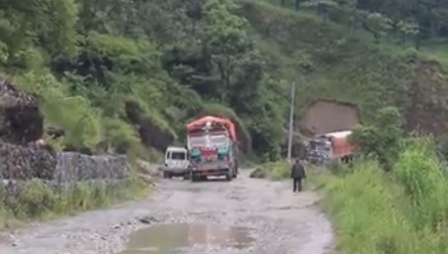 मालढुङ्गा–बेनी सडक चार दिनपछि सञ्चालनमा