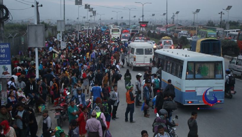 घटस्थापना यता मात्रै झण्डै ५ लाख यात्रु काठमाडौँबाट बाहिरिए
