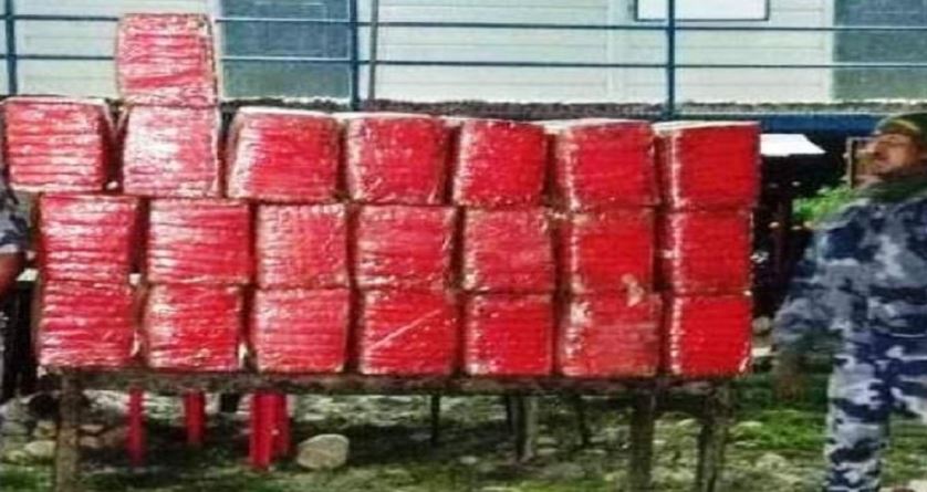 २२ कार्टुन गाँजा बोकेको ट्रक सशस्त्र प्रहरीको नियन्त्रणमा, चालक फरार