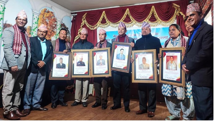 ललितपुरमा एमालेबाट निर्वाचित ६ सांसदलाई चौतारीको सम्मान