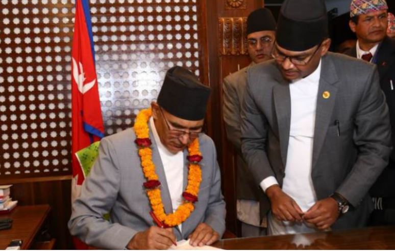 अर्थमन्त्री विष्णु पौडेलद्धारा पदभार ग्रहण