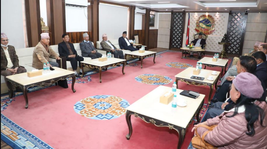 सत्तारुढ गठबन्धनको बैठक बस्दै