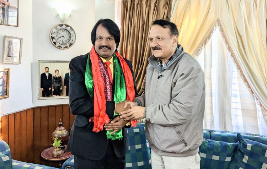 कांग्रेस प्रवक्ता महत र जनमत अध्यक्ष राउतबीच भेटवार्ता