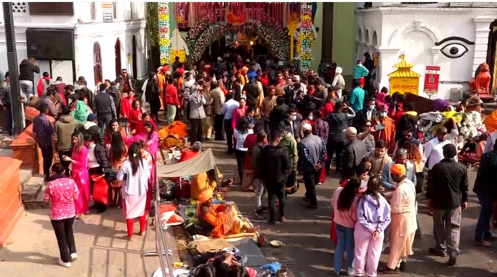 महाशिवरात्रि : सात लाख भक्तजनद्वारा पशुपतिको मूल मन्दिरको दर्शन