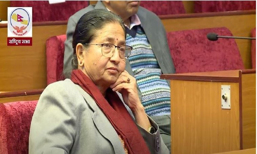 उर्मिला अर्यालले त्यागिन् माओवादी केन्द्र