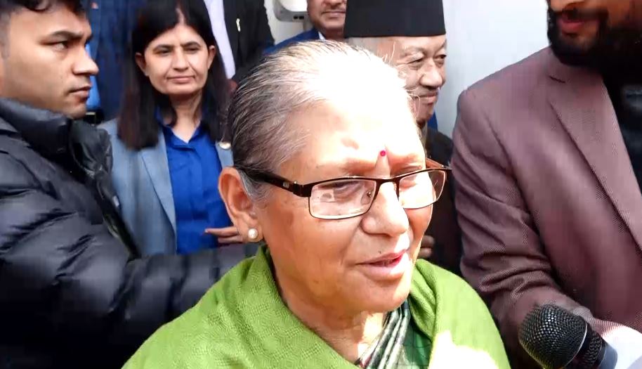 उम्मेदवारी दर्ता गर्न संसद भवन पुगिन् अष्टलक्ष्मी
